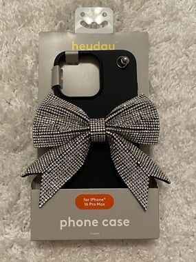 heyday iPhone 16 Pro Max phone case Black with Bedazzled Bow NWT